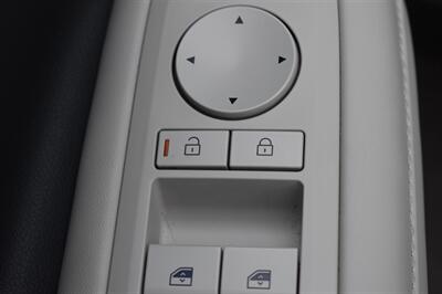 2025 Hyundai SANTA FE SEL   - Photo 19 - Heber City, UT 84032