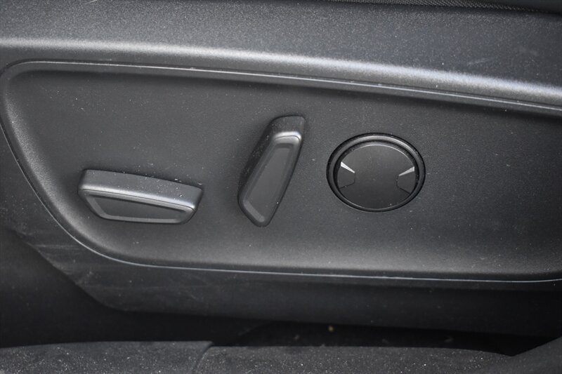 2025 Ford Escape Plug-In Hybrid PHEV - Photo 15 - Heber City, UT 84032