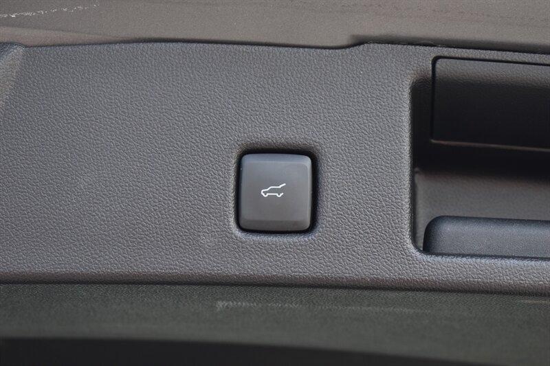 2025 Ford Escape Plug-In Hybrid PHEV - Photo 9 - Heber City, UT 84032