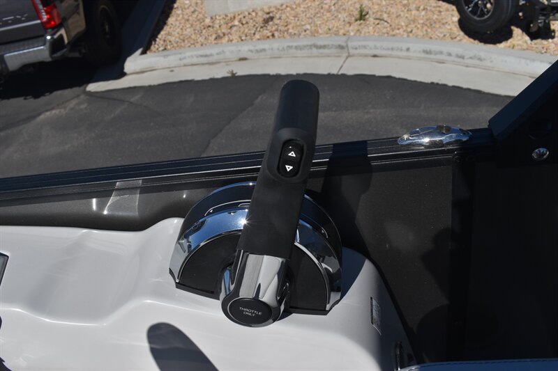 2026 Lowe SS230 Dual Helm Conversion Lounge Special 150HP XL PRO XS Mercury 4-Stroke - Photo 36 - Heber City, UT 84032