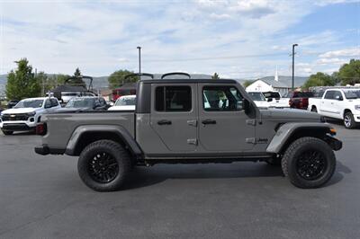 2023 Jeep Gladiator Sport S   - Photo 3 - Heber City, UT 84032