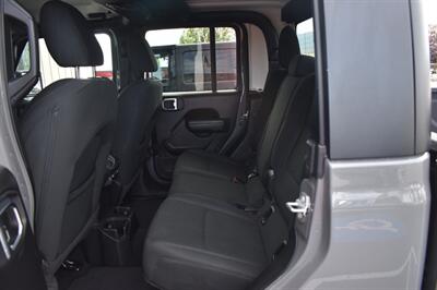 2023 Jeep Gladiator Sport S   - Photo 11 - Heber City, UT 84032