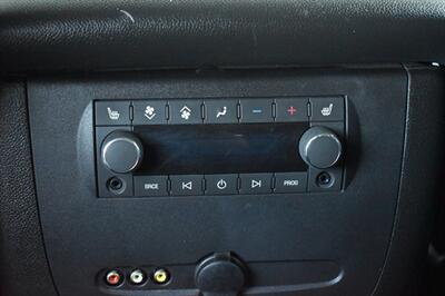 2014 Chevrolet Suburban LTZ   - Photo 16 - Heber City, UT 84032