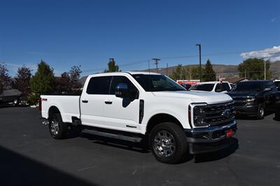 2025 Ford F-350 Super Duty Lariat Truck