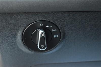 2025 Volkswagen Taos SE Black 4Motion - Photo 20 - Heber City, UT 84032