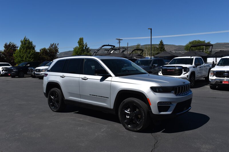 2022 Jeep Grand Cherokee 4xe  