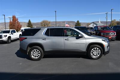 2023 Chevrolet Traverse LS - Photo 3 - Heber City, UT 84032