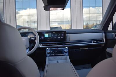 2024 Hyundai SANTA FE SEL   - Photo 15 - Heber City, UT 84032