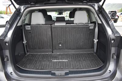 2022 Toyota Highlander L   - Photo 8 - Heber City, UT 84032