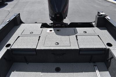 2026 Lowe Fishing Machine 1875 200hp PRO XS Mercury 4-Stroke   - Photo 19 - Heber City, UT 84032