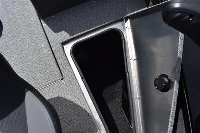 2026 Lowe Fishing Machine 1875 200hp PRO XS Mercury 4-Stroke   - Photo 31 - Heber City, UT 84032