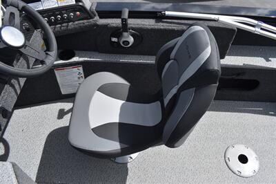 2026 Lowe Fishing Machine 1875 200hp PRO XS Mercury 4-Stroke   - Photo 35 - Heber City, UT 84032