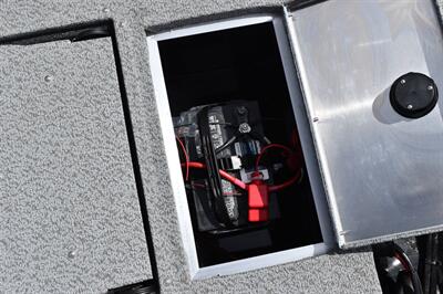 2026 Lowe Fishing Machine 1875 200hp PRO XS Mercury 4-Stroke   - Photo 23 - Heber City, UT 84032