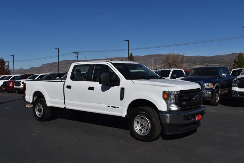 2022 Ford F-350 Super Duty XL's photo