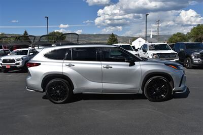 2023 Toyota Highlander XSE   - Photo 3 - Heber City, UT 84032