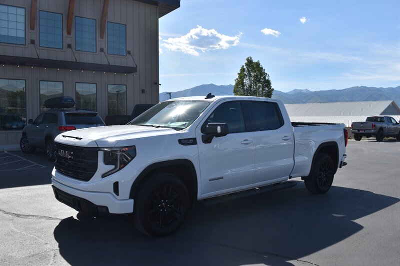 2022 GMC Sierra 1500 Elevation  