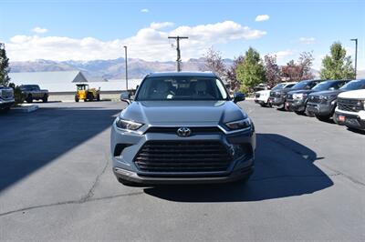 2025 Toyota Grand Highlander XLE   - Photo 11 - Heber City, UT 84032