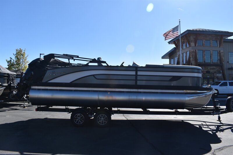 2026 Lowe SF232 200hp Mercury 4-Stroke - Photo 11 - Heber City, UT 84032