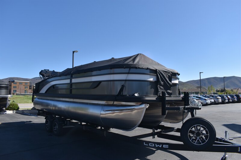 2026 Lowe SF232 200hp Mercury 4-Stroke - Photo 6 - Heber City, UT 84032
