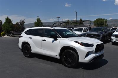 2025 Toyota Highlander Hybrid XLE Nightshade SUV