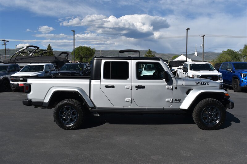2023 Jeep Gladiator Willys - Photo 3 - Heber City, UT 84032