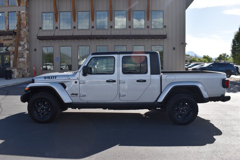 2023 Jeep Gladiator Willys - Photo 4 - Heber City, UT 84032