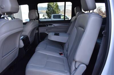 2025 Jeep Wagoneer   - Photo 14 - Heber City, UT 84032