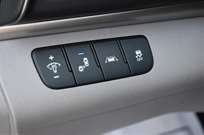 2020 Hyundai ELANTRA SEL   - Photo 16 - Heber City, UT 84032