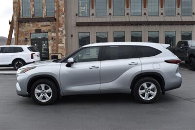 2024 Toyota Highlander LE   - Photo 4 - Heber City, UT 84032