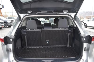 2024 Toyota Highlander LE   - Photo 8 - Heber City, UT 84032