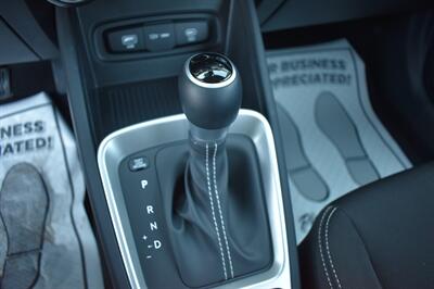 2024 Hyundai VENUE SEL   - Photo 17 - Heber City, UT 84032