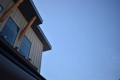 2024 Hyundai VENUE SEL   - Photo 26 - Heber City, UT 84032