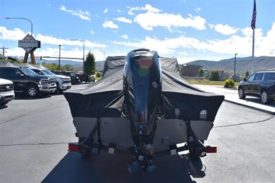 2026 Lowe Fishing Machine 1625 Walk Thru 90hp Mercury 4-Stroke   - Photo 15 - Heber City, UT 84032
