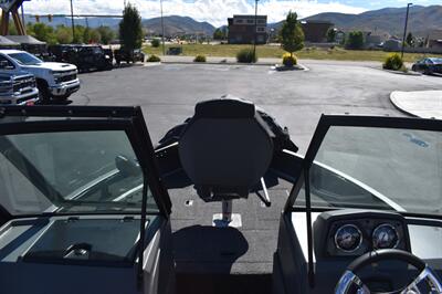 2026 Lowe Fishing Machine 1625 Walk Thru 90hp Mercury 4-Stroke   - Photo 23 - Heber City, UT 84032