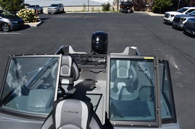 2026 Lowe Fishing Machine 1625 Walk Thru 90hp Mercury 4-Stroke   - Photo 29 - Heber City, UT 84032
