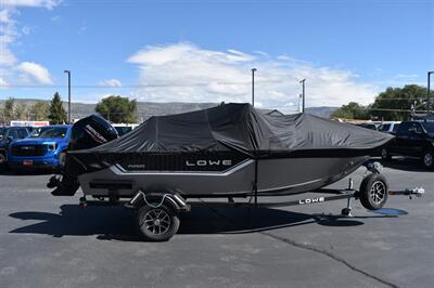 2026 Lowe Fishing Machine 1625 Walk Thru 90hp Mercury 4-Stroke   - Photo 11 - Heber City, UT 84032