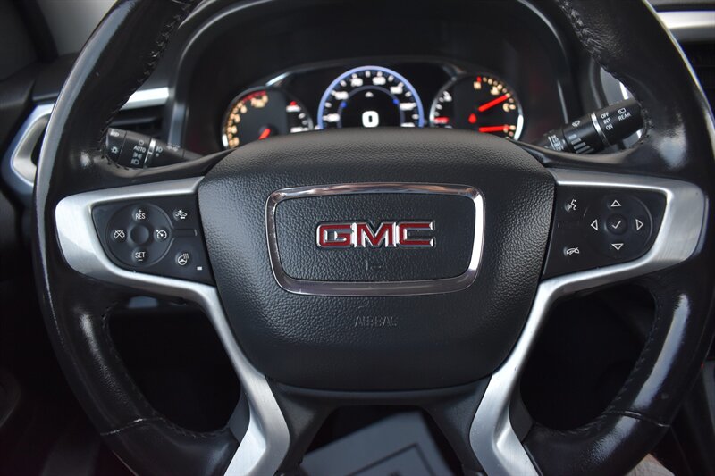 2022 GMC Acadia SLT - Photo 44 - Heber City, UT 84032