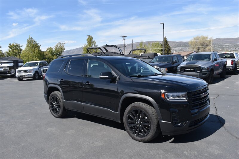 2022 GMC Acadia