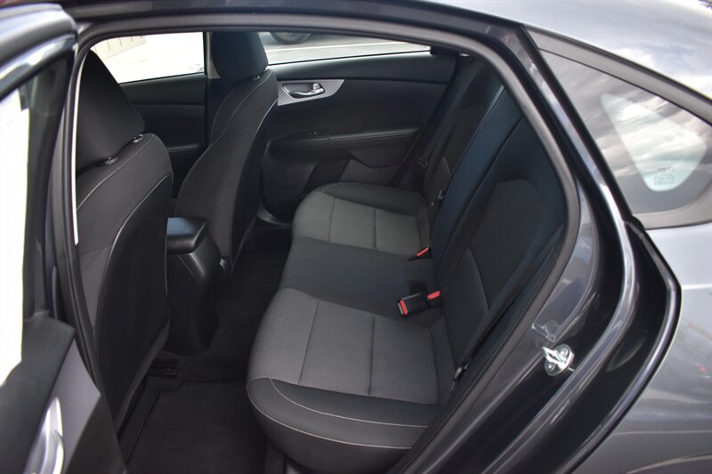 2024 Kia Forte LXS - Photo 10 - Heber City, UT 84032