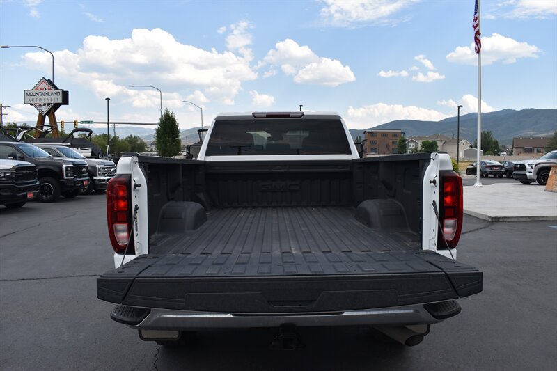 2024 GMC Sierra 2500HD SLE - Photo 10 - Heber City, UT 84032