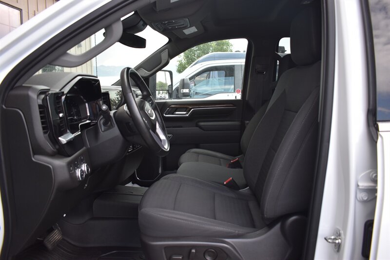 2024 GMC Sierra 2500HD SLE - Photo 17 - Heber City, UT 84032