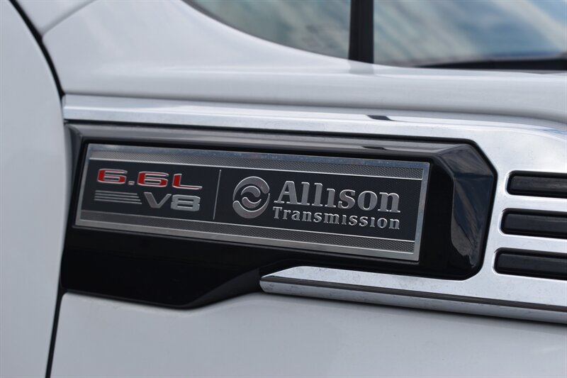 2024 GMC Sierra 2500HD SLE - Photo 13 - Heber City, UT 84032