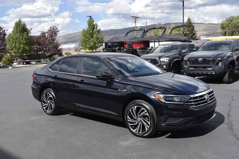 2020 Volkswagen Jetta SEL   - Photo 1 - Heber City, UT 84032