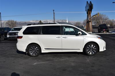 2019 Toyota Sienna Limited 7-Passenger   - Photo 3 - Heber City, UT 84032