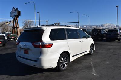 2019 Toyota Sienna Limited 7-Passenger   - Photo 5 - Heber City, UT 84032