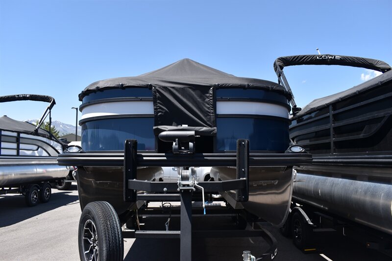 2025 Lowe SF212 115hp  
