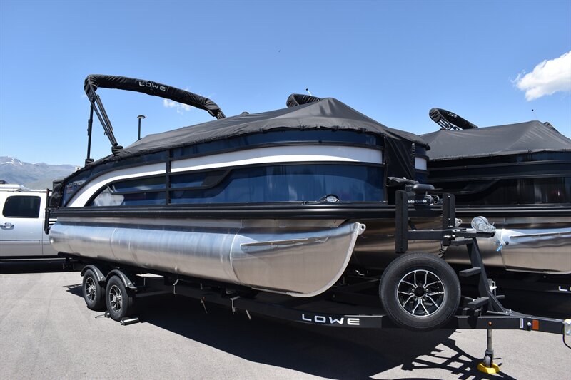 2025 Lowe SF212 115hp  