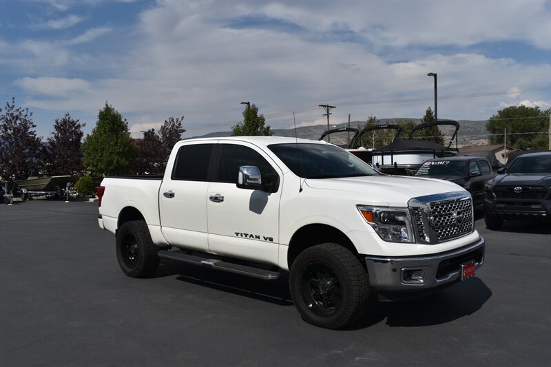 2018 Nissan Titan SL  