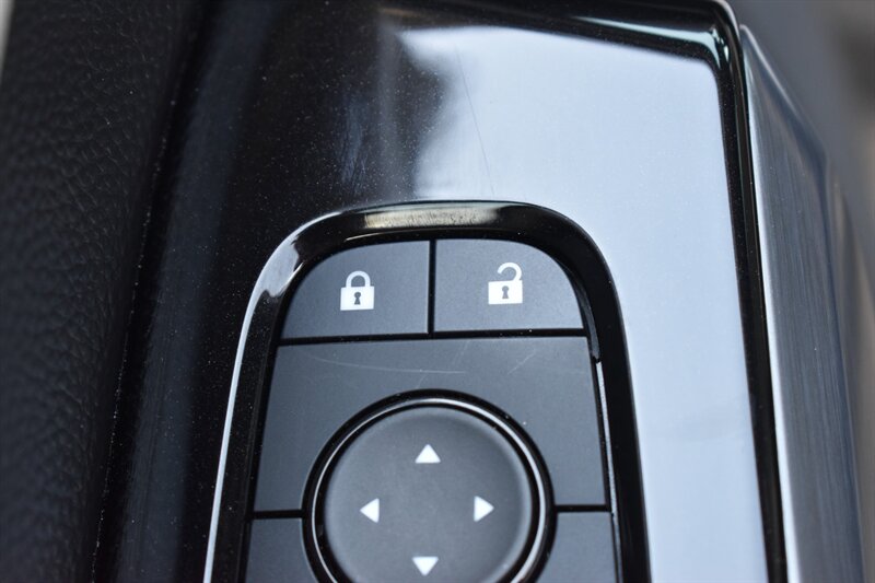 2026 Nissan Pathfinder SL - Photo 21 - Heber City, UT 84032