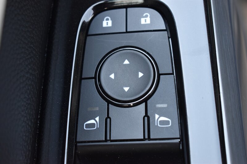 2026 Nissan Pathfinder SL - Photo 22 - Heber City, UT 84032